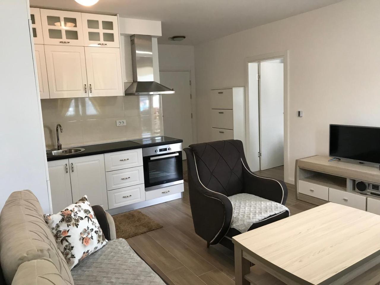 Apartmani Belma 도브라 보다 외부 사진